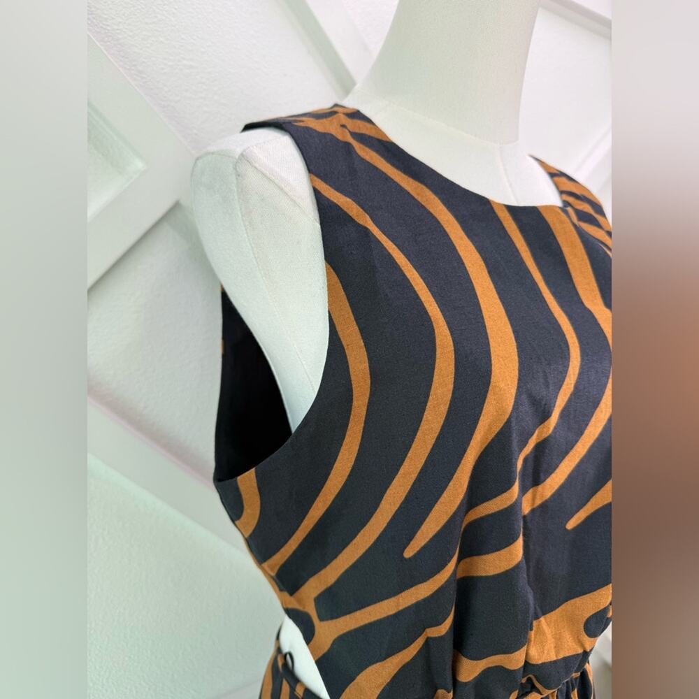NWT Banana Republic Linen Blend Cut Out Midi Dress Black Brown Abstract
Size 12 - Picture 4 of 13
